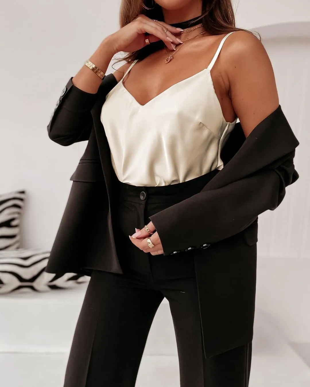 miduo Womens Straps V Neck Satin Tanks Tops Fashion Camisole Shirts Summer Sleeveless Blouses Tops